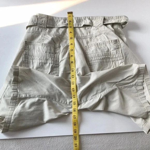 Beige Cream Bermuda casual shorts sporty  athletic hiking tie waist size 14 - Picture 15 of 16